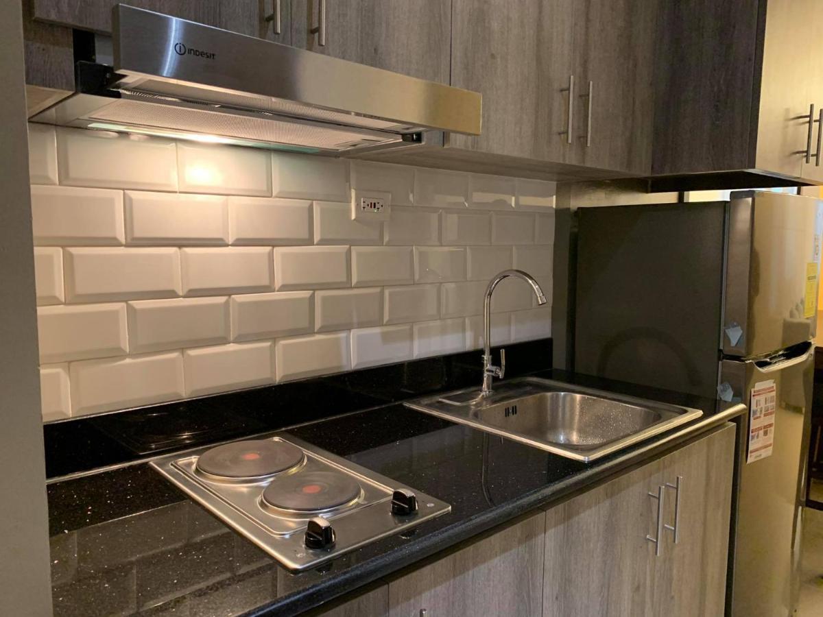 Fame Residences T1 Family Suite 1507 Mandaluyong Kültér fotó